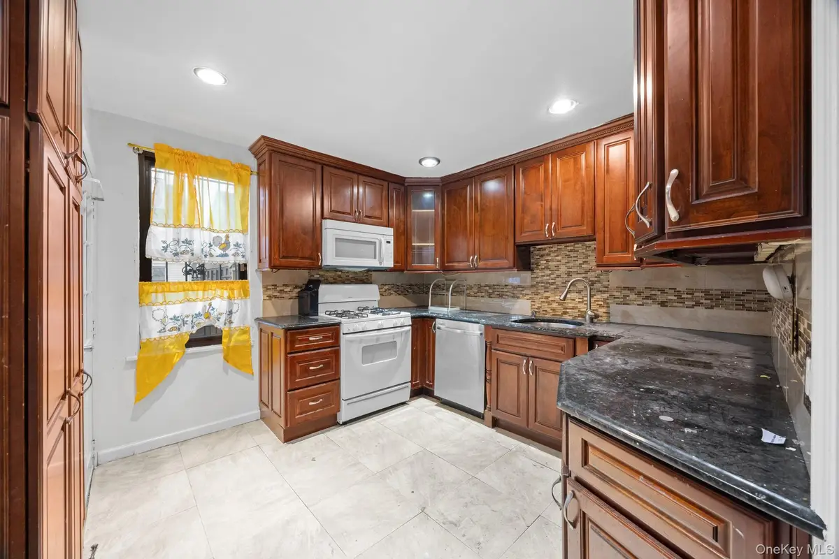 16737 109th Road, Jamaica, NY 11433 - Image #1