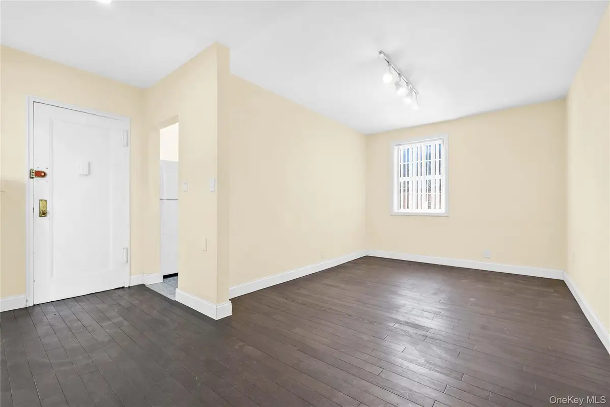 78-15 138th Street #35E, Flushing, NY 11367 - Image #1