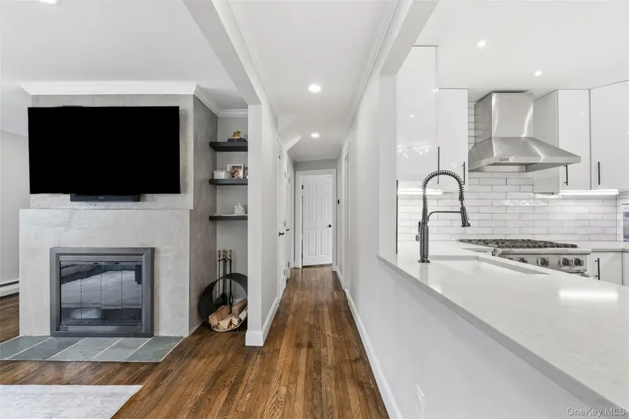 20 Shelley Avenue, Hartsdale, NY 10530 - #2