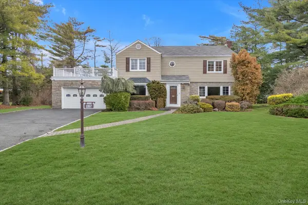 1357 Boxwood Drive E, Hewlett Harbor, NY 11557