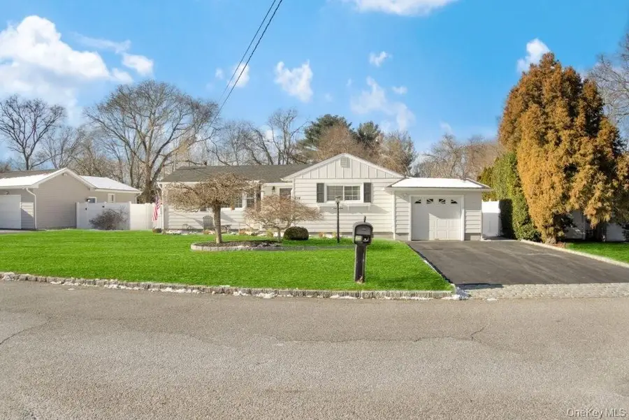 214 Avenue A, Ronkonkoma, NY 11779 - #3