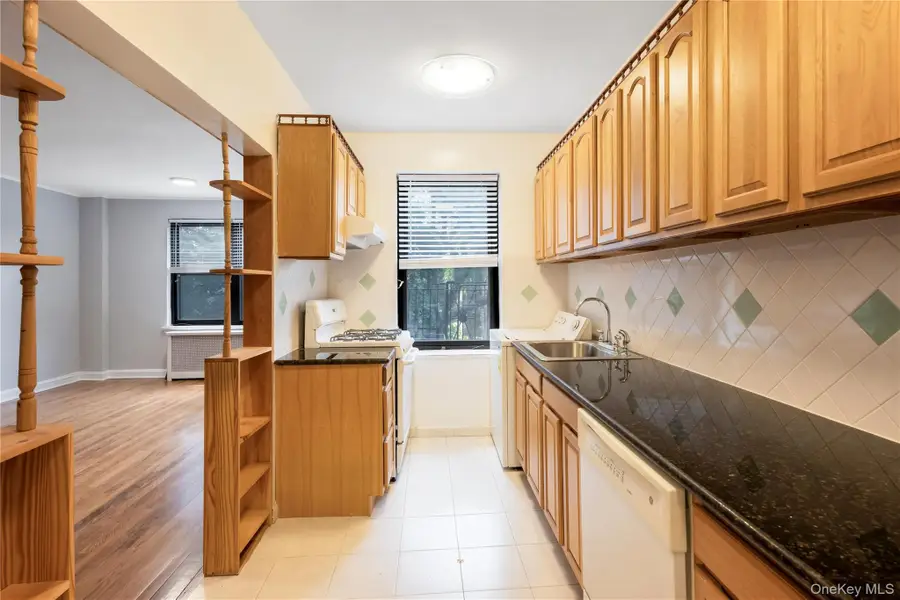 76-12 Ditmars Boulevard #B3, East Elmhurst, NY 11370 - Image #2