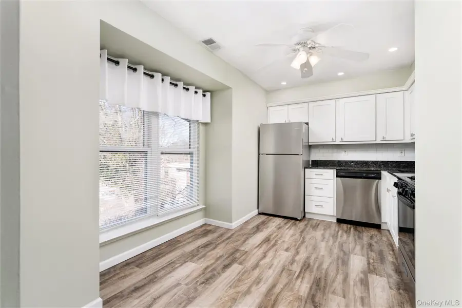 2 Dogwood #2, Selden, NY 11784 - Image #3