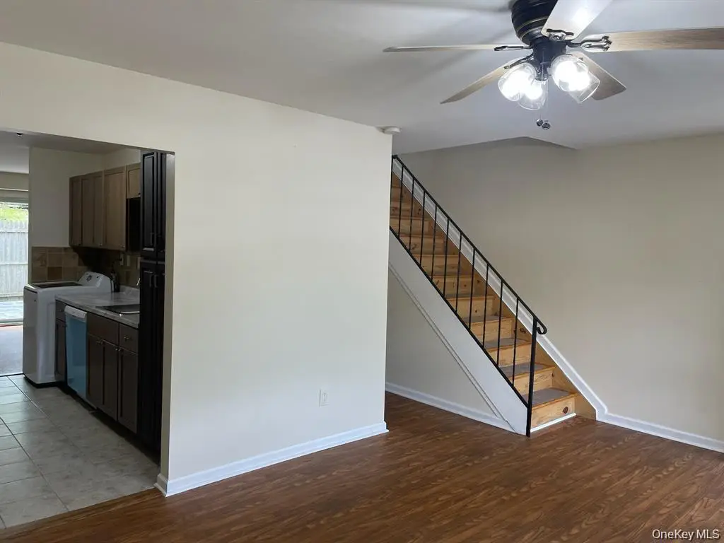 95 Hill Court, Calverton, NY 11933 - Image #1