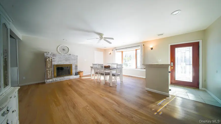 19 Larch Road, Rocky Point, NY 11778 - Image #2