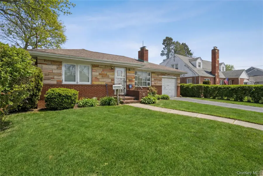 311 Cedar Street, South Hempstead, NY 11550 - #2