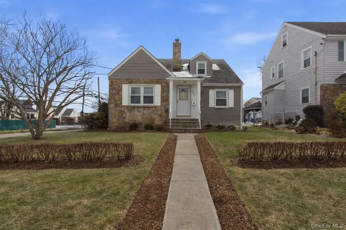 386 Bellevue Avenue, Yonkers, NY 10703 - #1