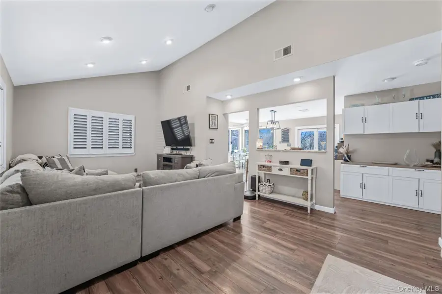 136 Patchogue Avenue, Patchogue, NY 11772 - #3