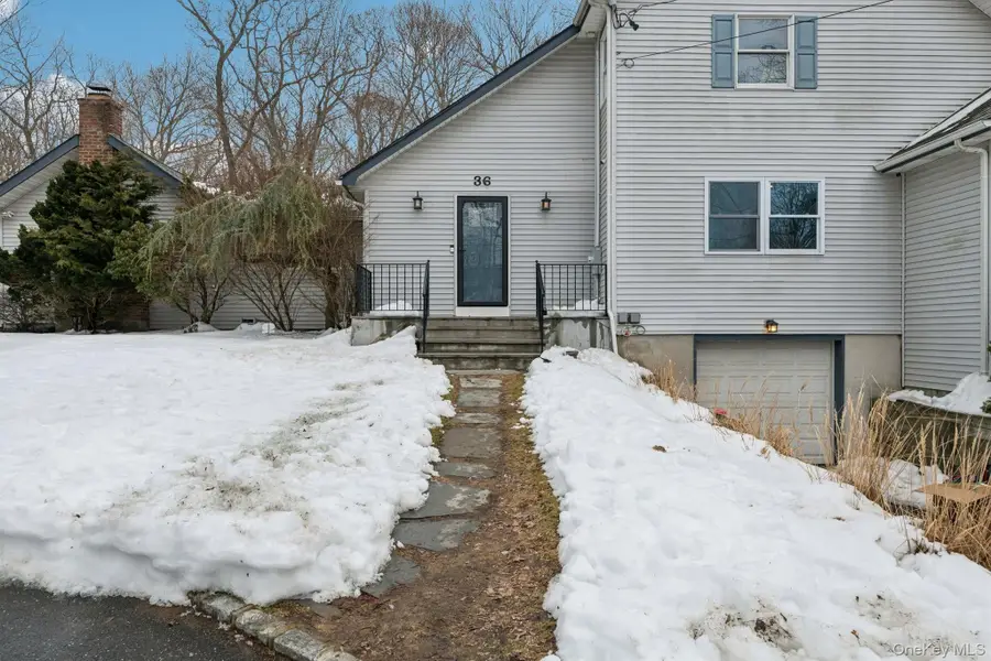 36 Locust Avenue, Miller Place, NY 11764 - #3