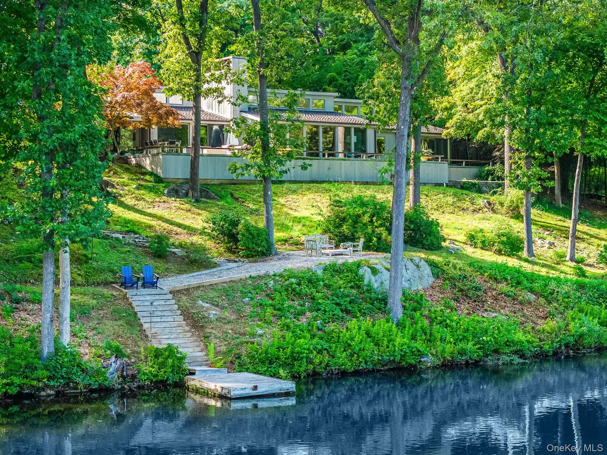 12 Haights Cross Road, Chappaqua, NY 10514 - #1