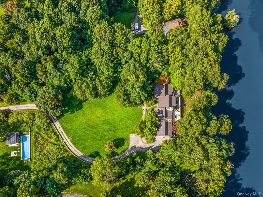 12 Haights Cross Road, Chappaqua, NY 10514 - #2