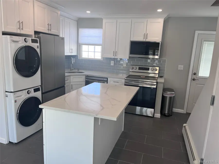 3 Birch Court E, East Farmingdale, NY 11735 - #3