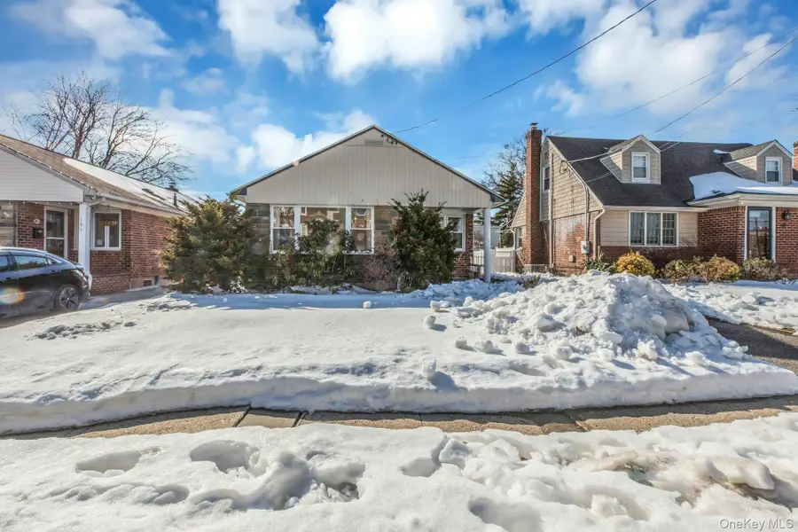 197 Emory Road, Mineola, NY 11501 - #2