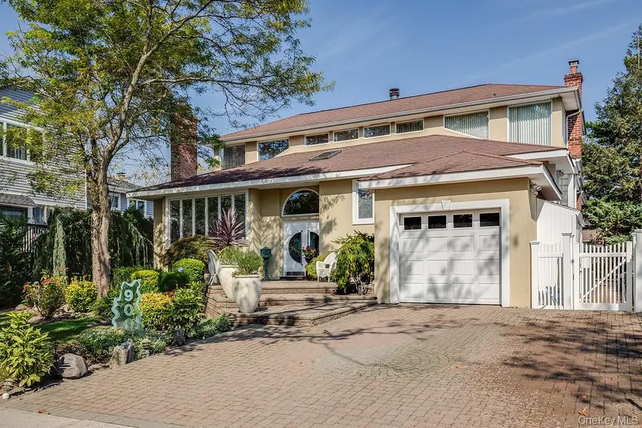 900 Kilmer Lane, North Woodmere, NY 11581 - #2