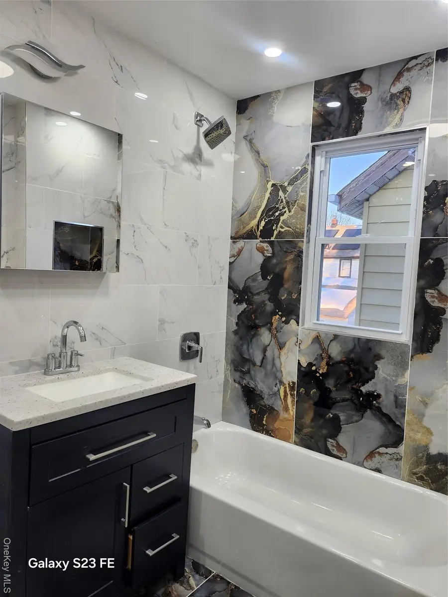 191-33 114th Road, Saint Albans, NY 11412 - Image #2