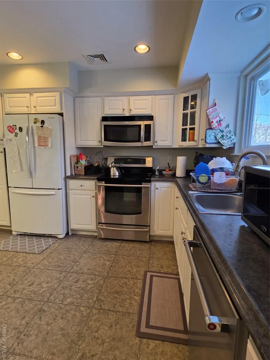 15 Canterbury Drive, Coram, NY 11727 - Image #2