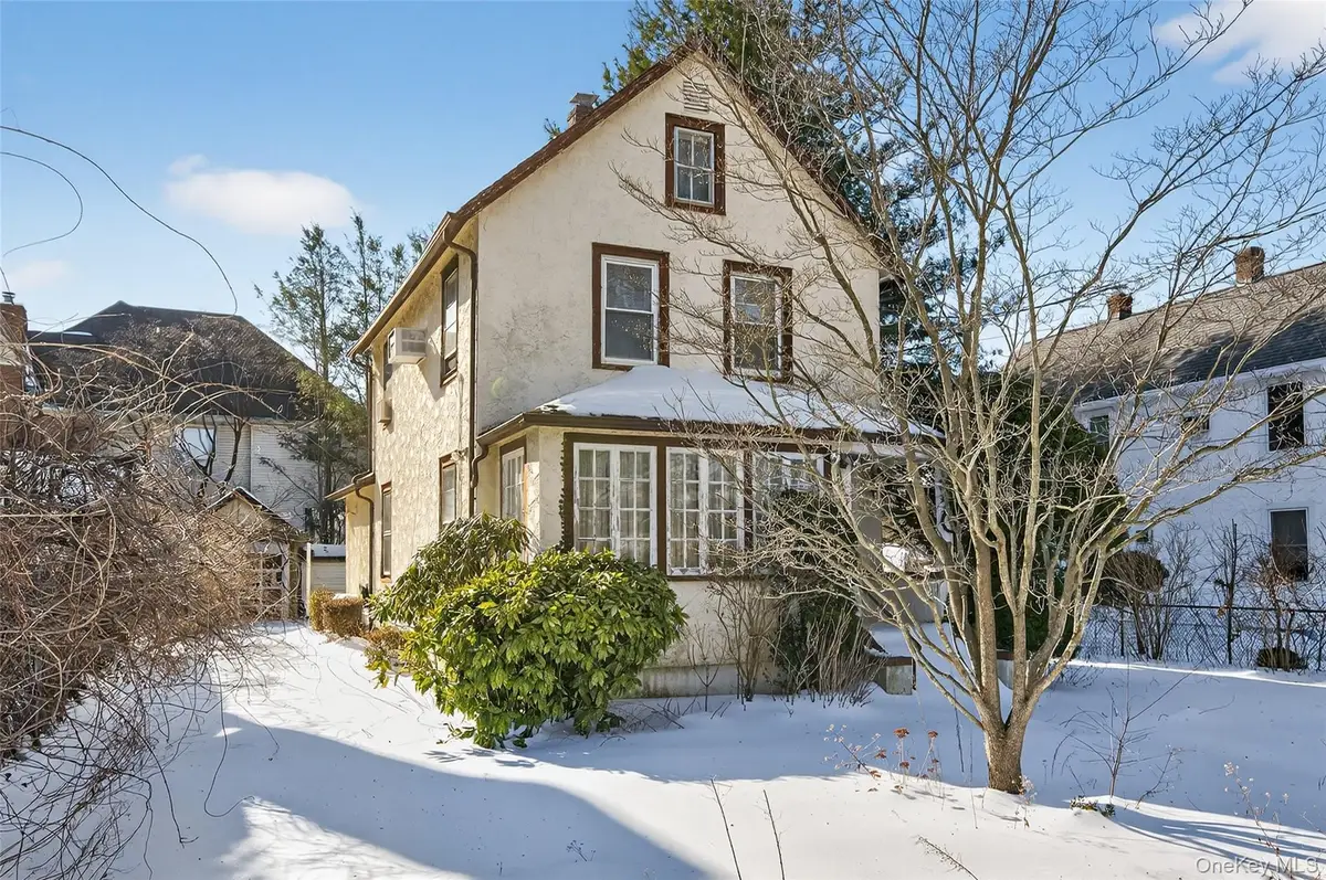 12 South Street, Great Neck, NY 11023 - Image #1