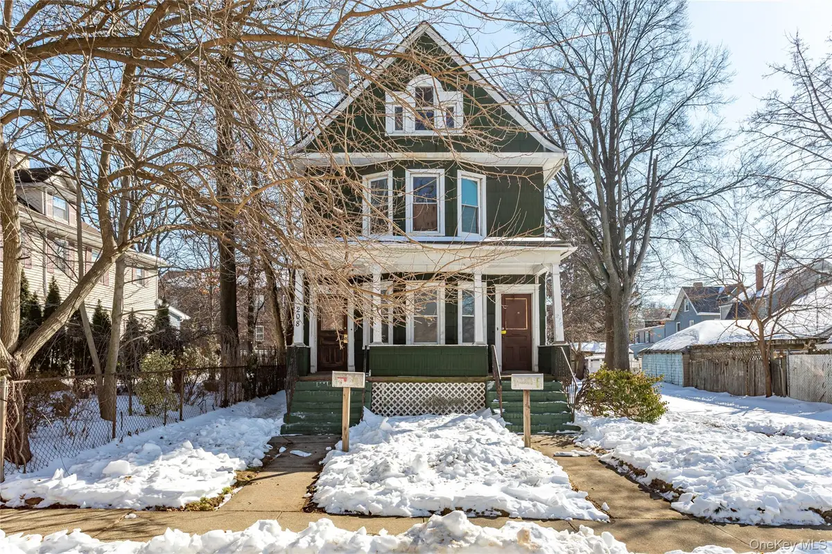 208 Myrtle Avenue, Staten Island, NY 10310 - #1