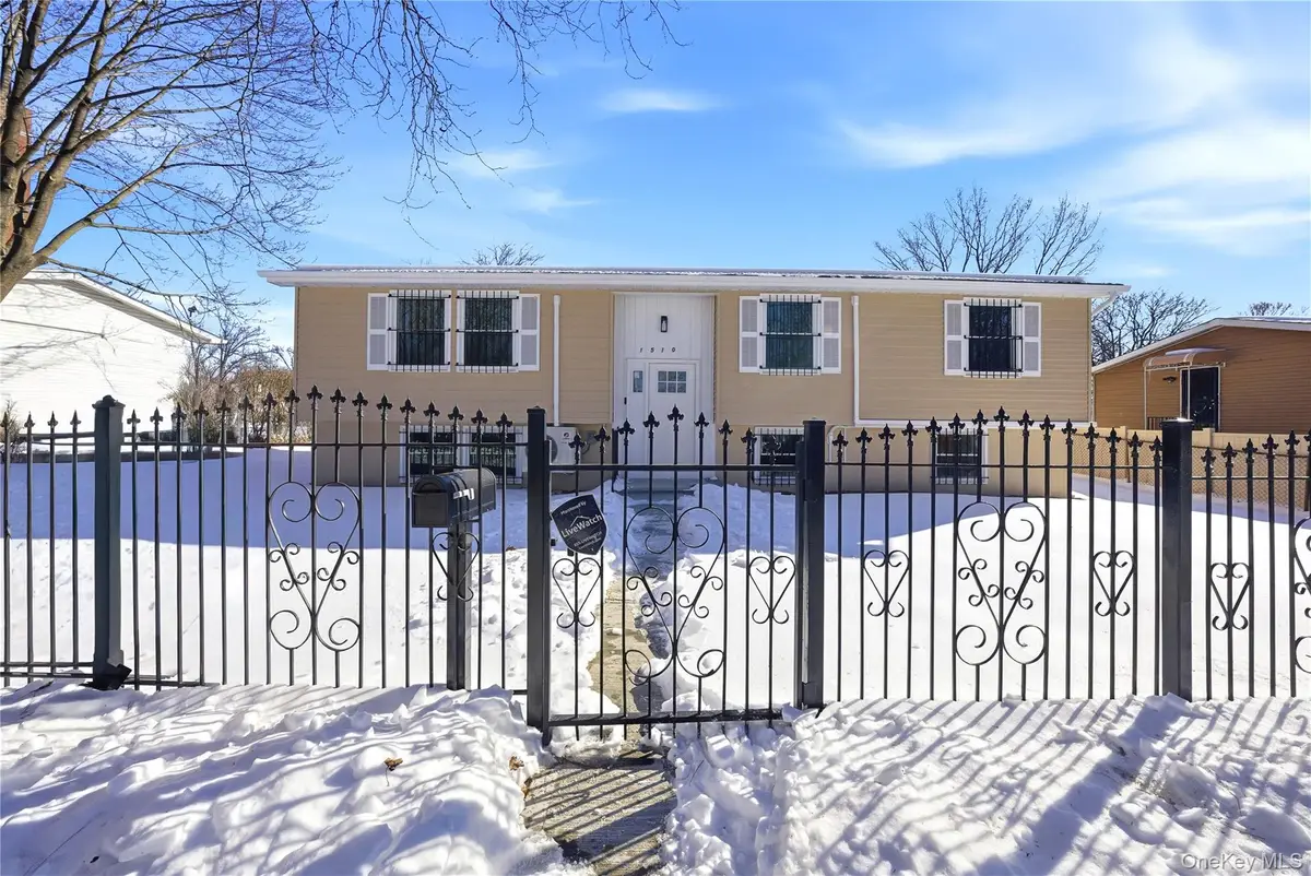 1510 Crotona Park East E, Bronx, NY 10460 - #1