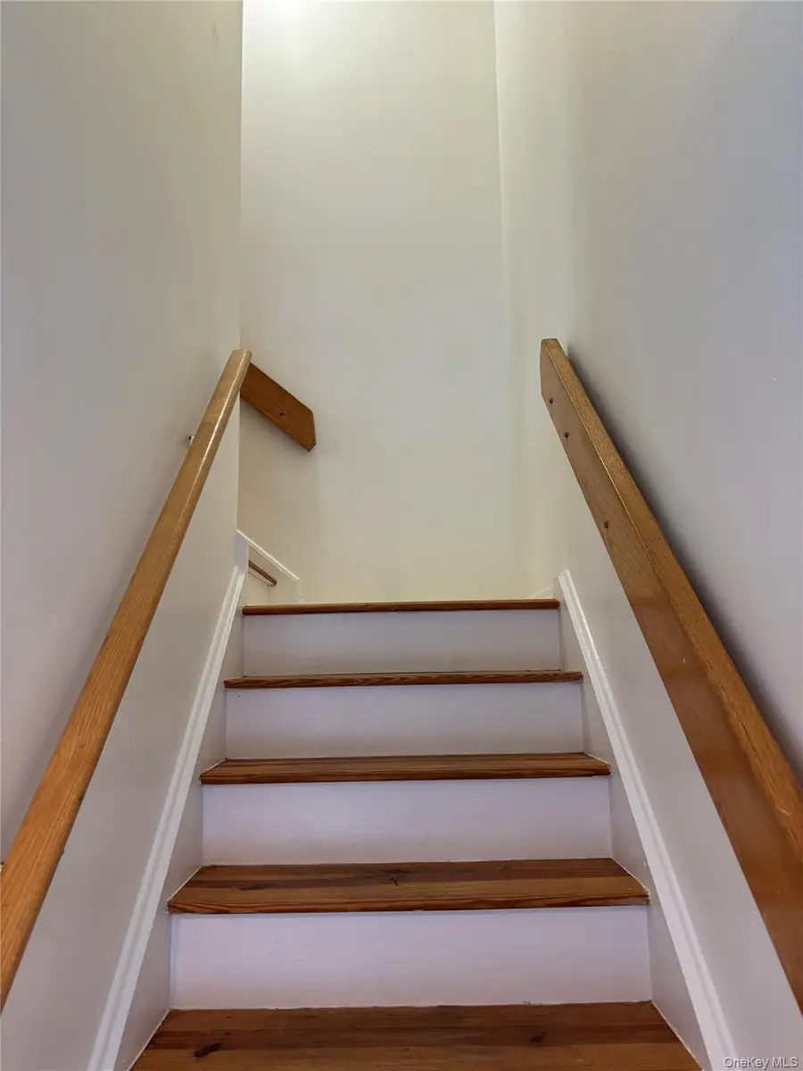 166 E Crooked Hill Road #166, Pearl River, NY 10965 - Image #2