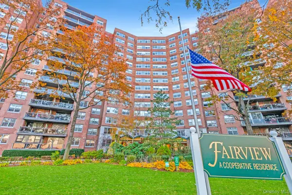 61-20 Grand Central Parkway #A1008, Forest Hills, NY 11375
