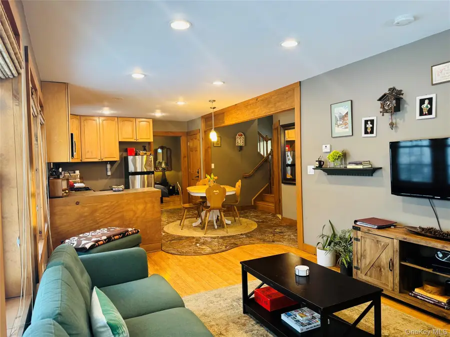 8 S Ohioville Road, New Paltz, NY 12561 - #3