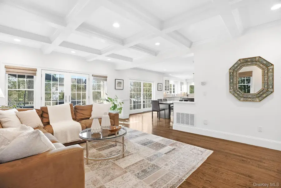 8 Wakefield Road, Scarsdale, NY 10583 - #3