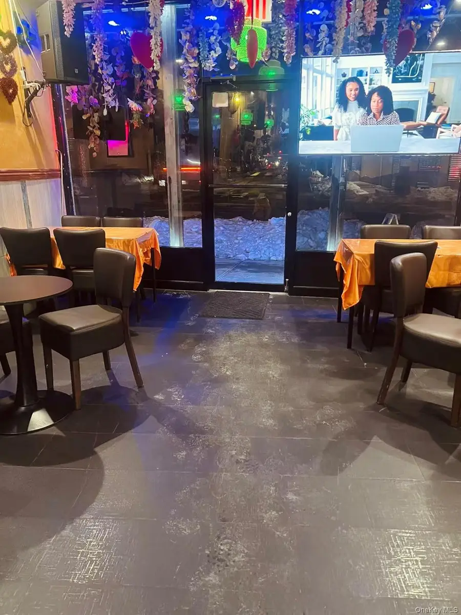 124-04 Jamaica Avenue, Richmond Hill, NY 11418 - #2