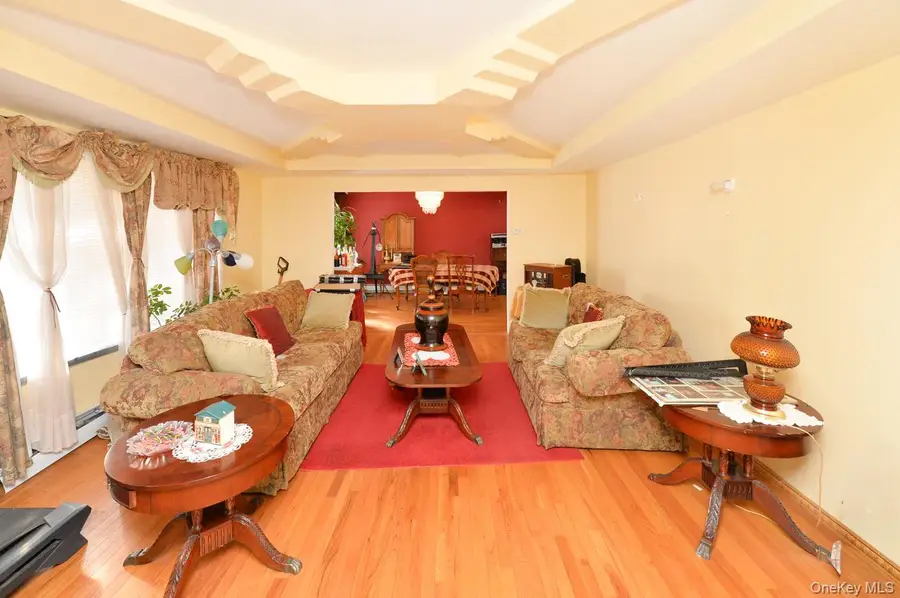 7 S Oak Street, Spring Valley, NY 10977 - #3