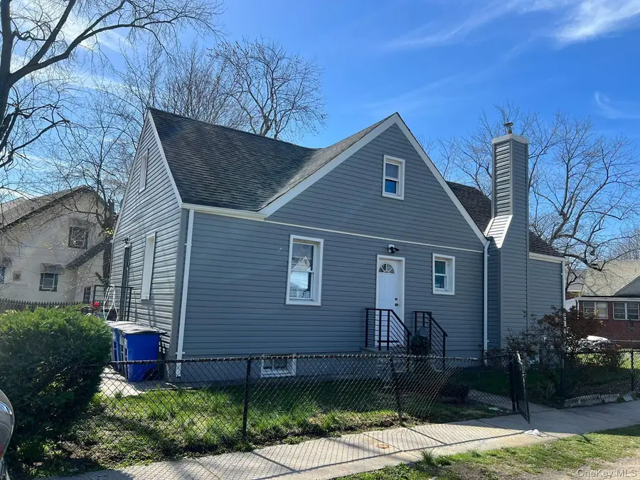 18806 Brinkerhoff Avenue, Jamaica, NY 11412 - Image #2