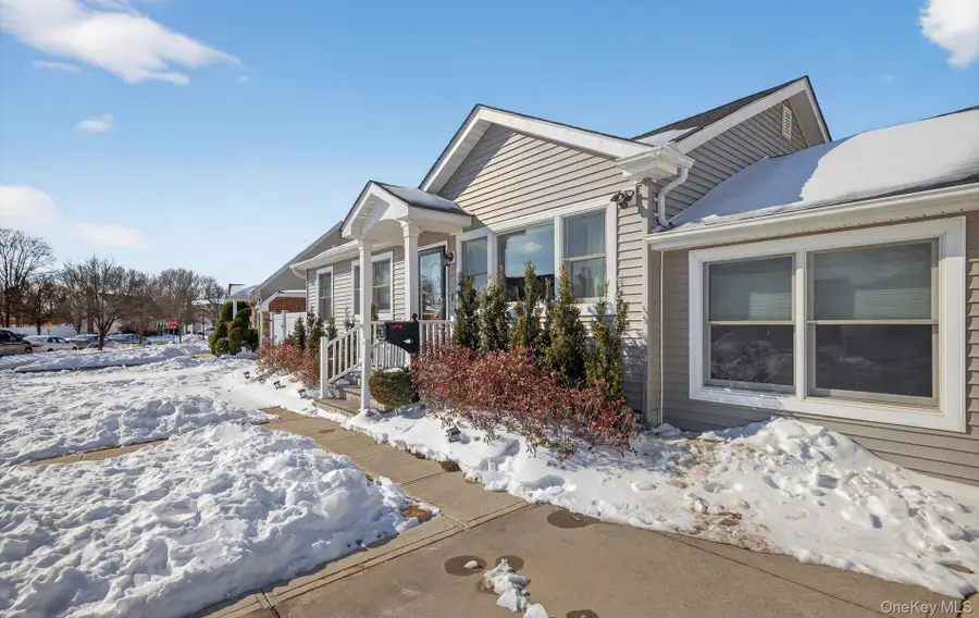 85 Pengon Circle, East Meadow, NY 11554 - #2