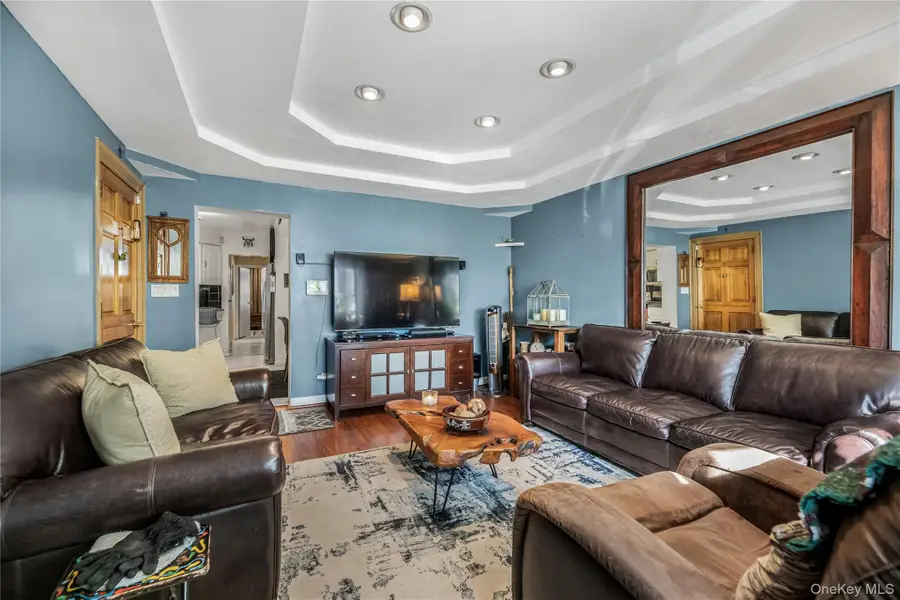 2415 St Raymonds Avenue, Bronx, NY 10461 - #3