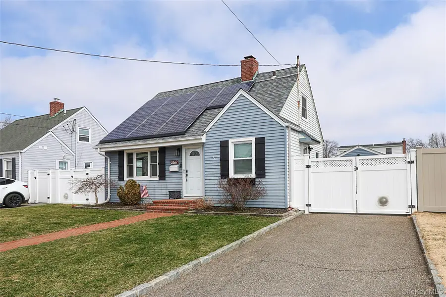 75 Riverside Avenue, Merrick, NY 11566 - #2