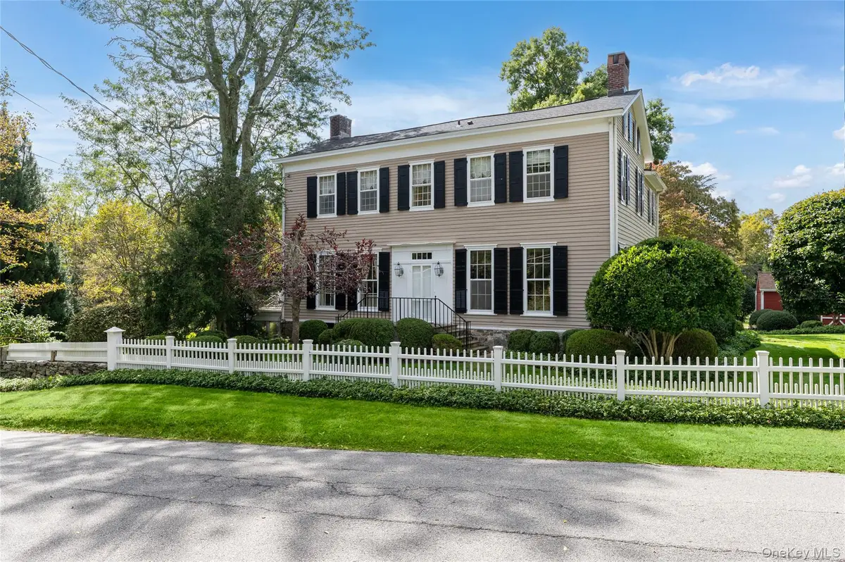 20 Mead Street, Waccabuc, NY 10597 - #1