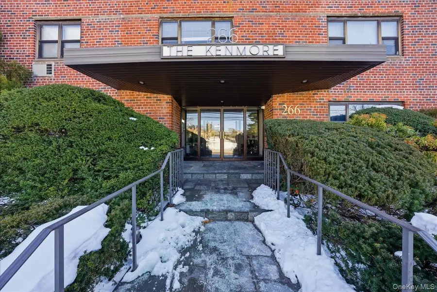 266 Pelham Road #4E, New Rochelle, NY 10805 - Image #3