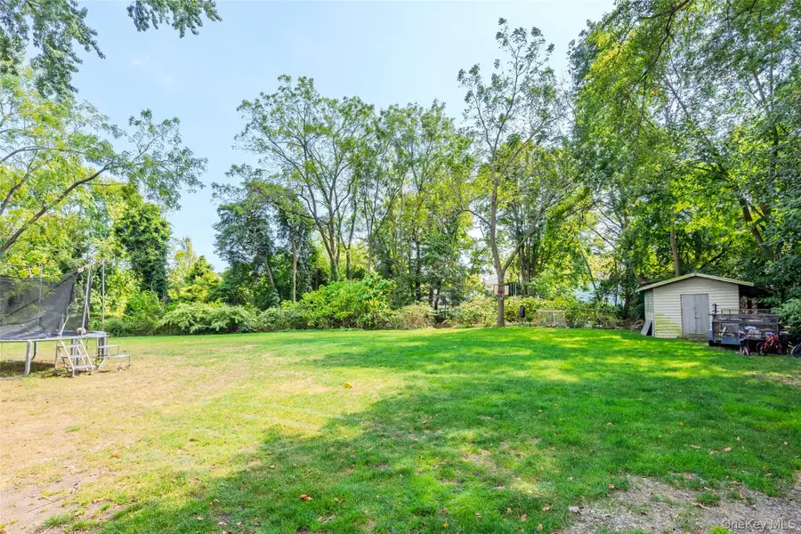 75 Oak Street, Amityville, NY 11701 - #3