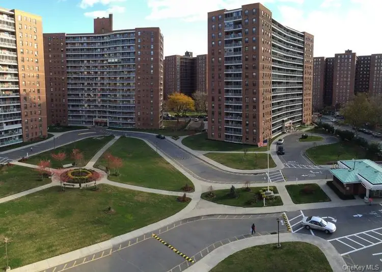 61-45 98th Street #2C, Rego Park, NY 11374 - #2