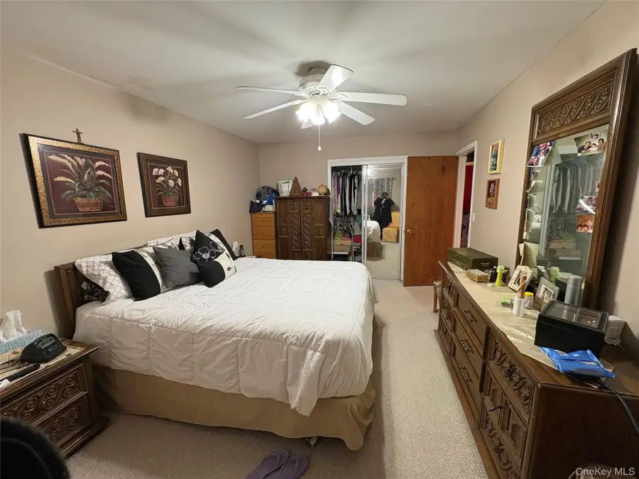 281 Graff Avenue, Bronx, NY 10465 - Image #3