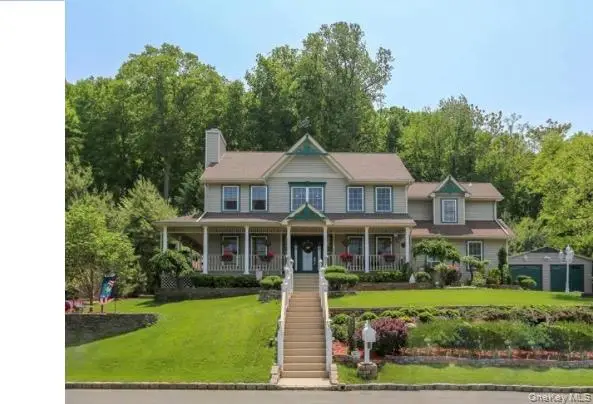 9 Oldfield Court, Garnerville, NY 10923