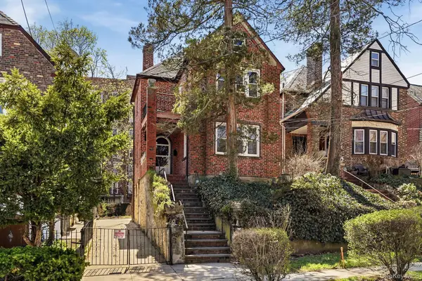 232 W 259th Street, Bronx, NY 10471