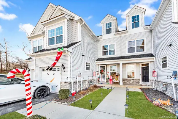 4 Kless Court, Middletown, NY 10940