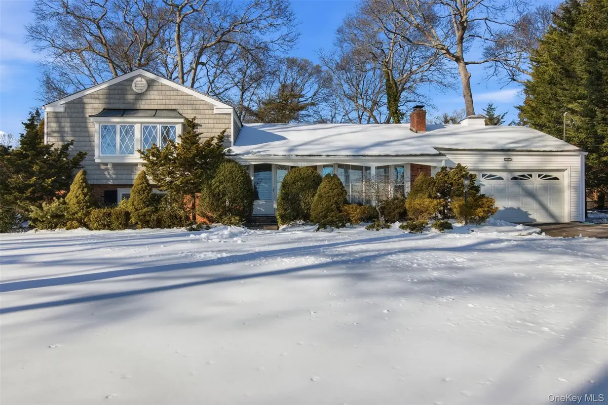 83 Woodlawn Avenue, East Moriches, NY 11940 - #1