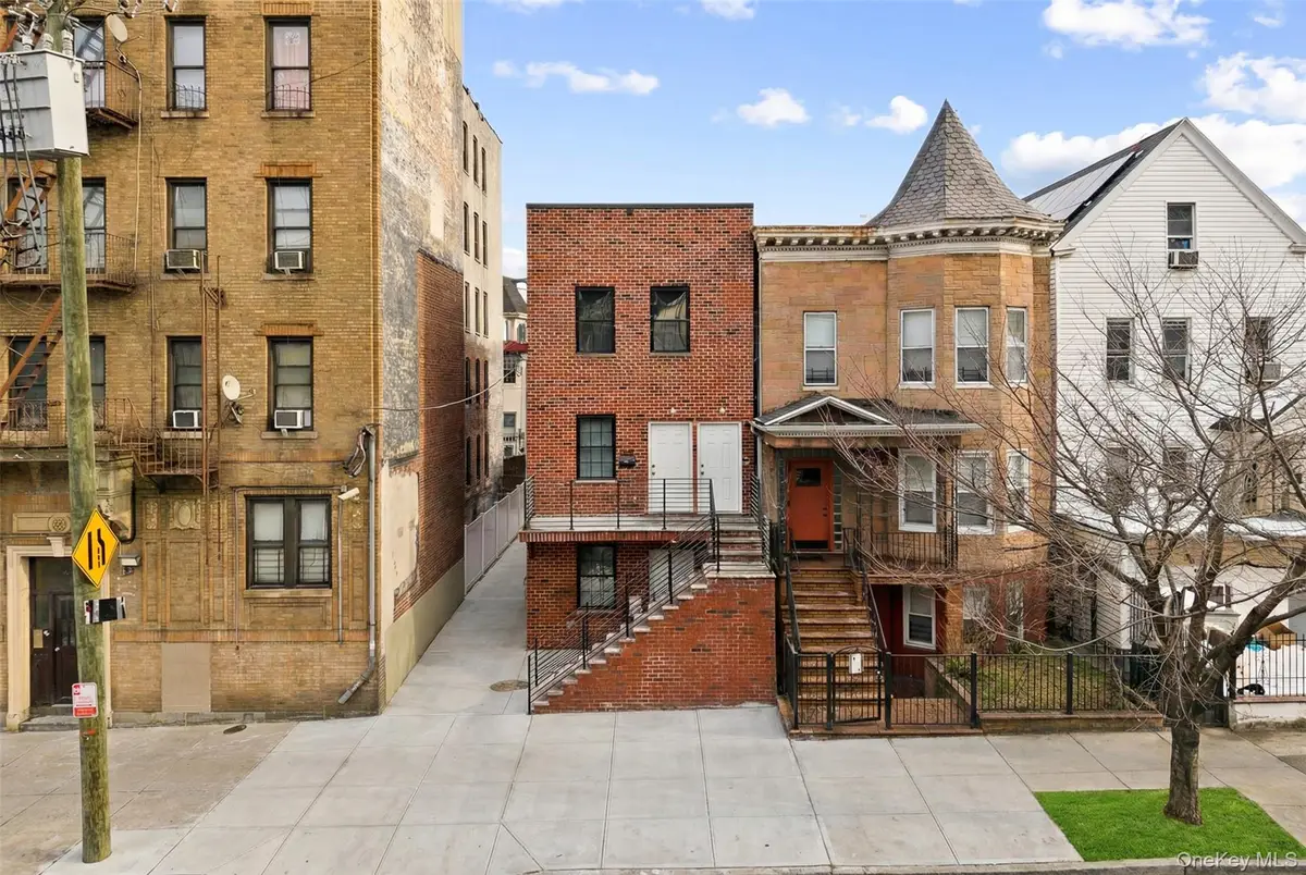 518 Morris Park Avenue, Bronx, NY 10460 - Image #1