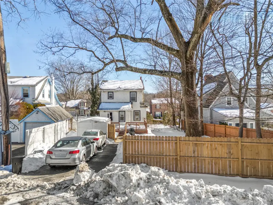 51 Agnola Street, Yonkers, NY 10707 - Image #3