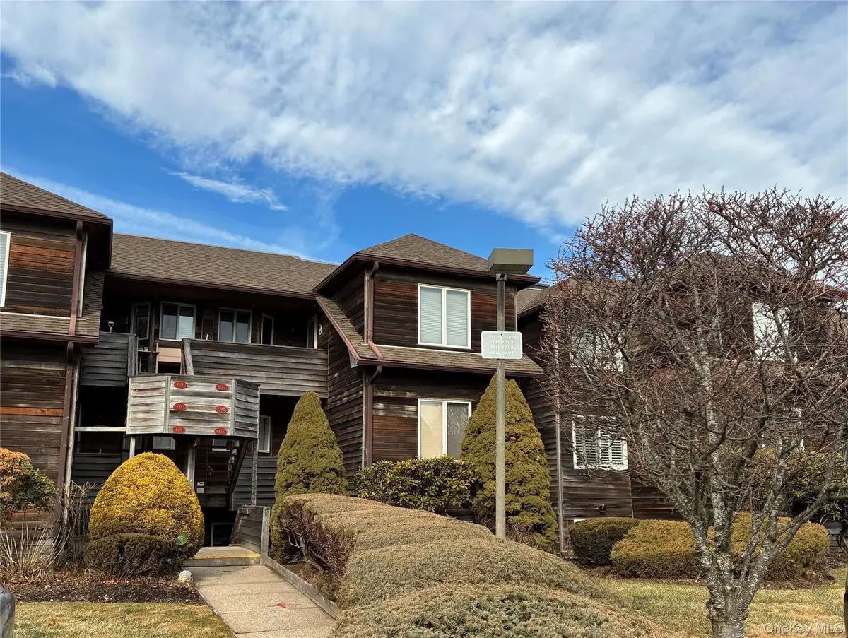 609 Fox Hill Drive, Baiting Hollow, NY 11933 - #1