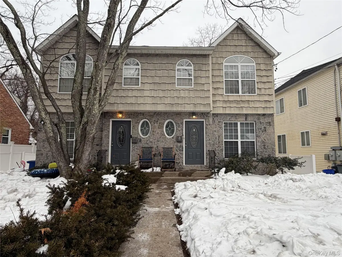 62 #A Linwood Road N, Port Washington, NY 11050 - #1