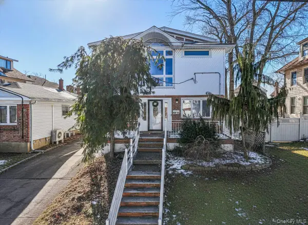 157-40 9th Avenue, Beechhurst, NY 11357