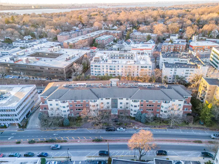 171 Great Neck Road #1F, Great Neck, NY 11021 - #3