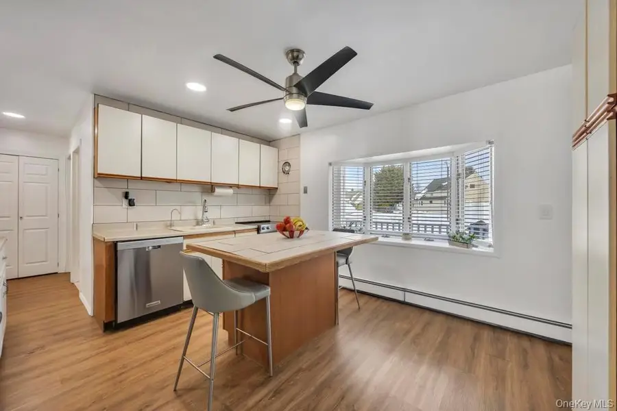 119 Scooter Lane, Hicksville, NY 11801 - #3