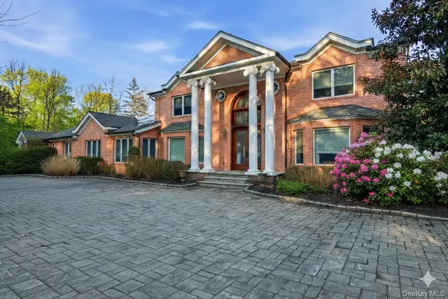 8 Brookville Lane S, Brookville, NY 11545 - #2